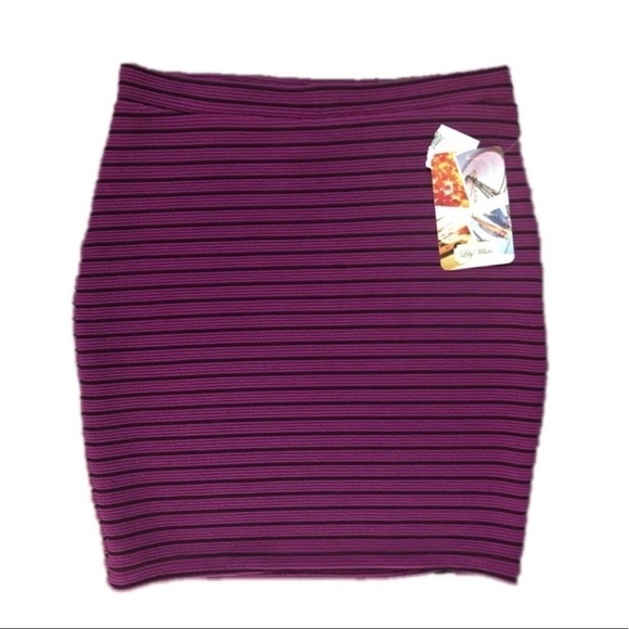 Nordstrom Lily White Striped Bodycon Mini Skirt NWT - Picture 1 of 4